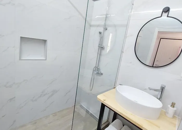 B&m Apartment Thessaloniki